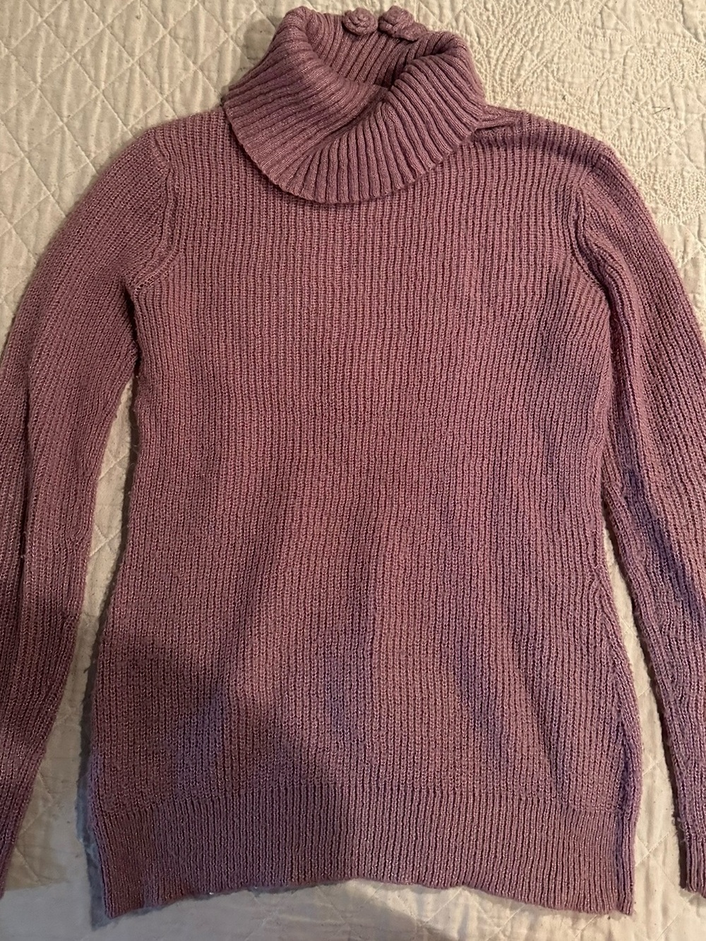 Daisy Fuentes Floral Accent Lilac Turtleneck Sweater- Size- medium - Picture 7 of 10